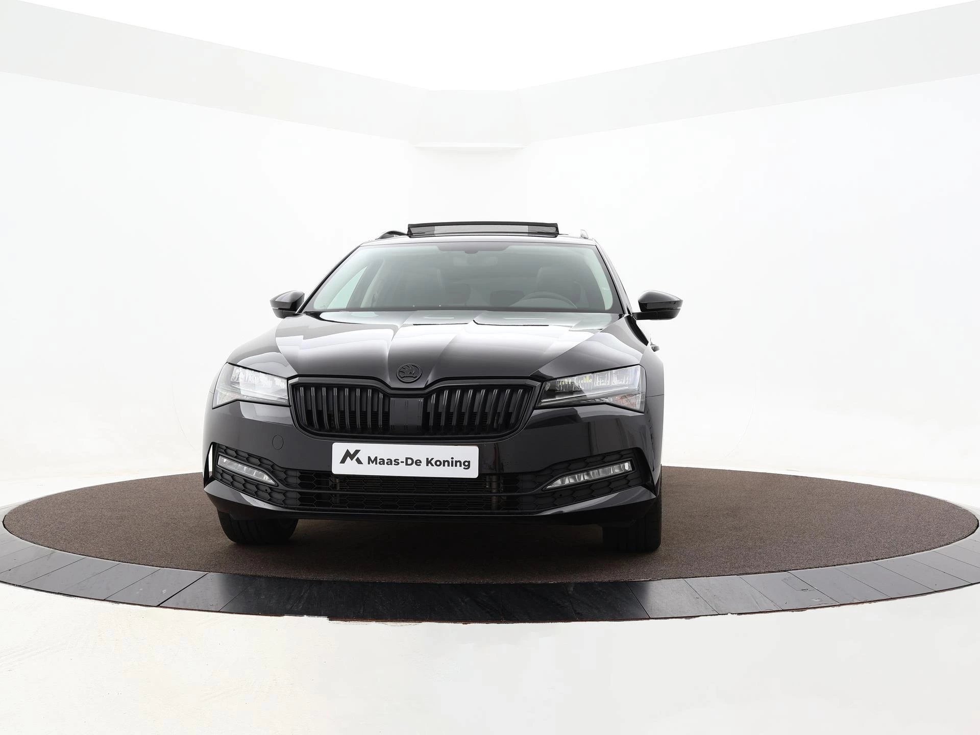 Hoofdafbeelding Škoda Superb