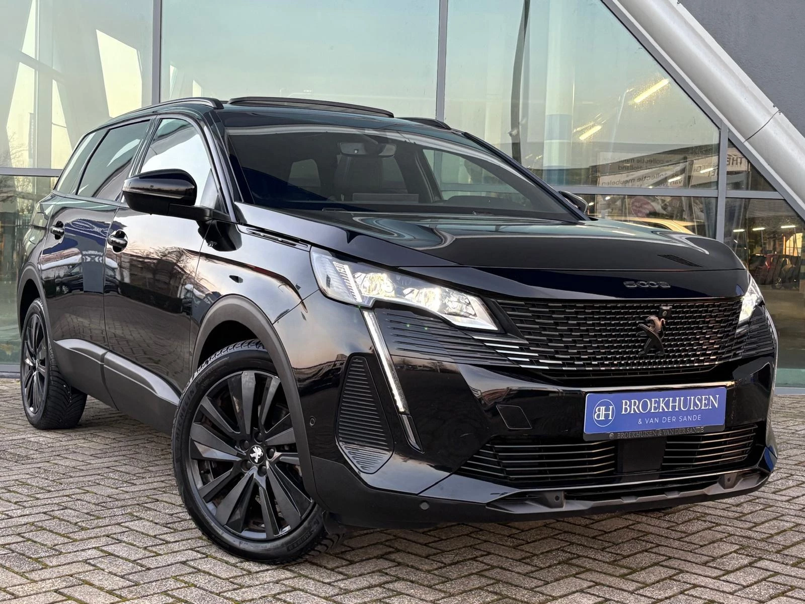 Hoofdafbeelding Peugeot 5008