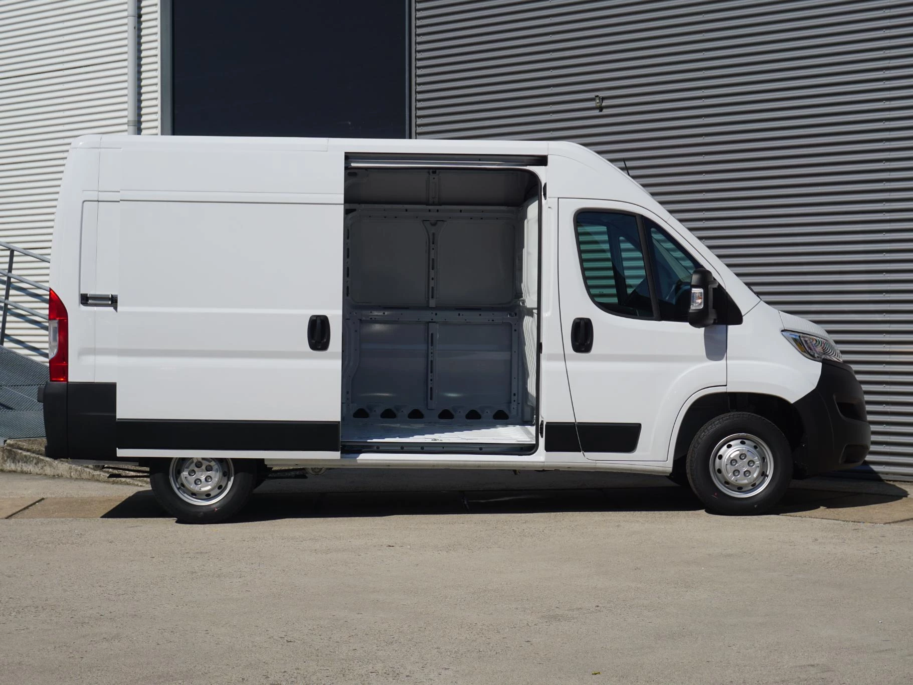 Hoofdafbeelding Opel Movano