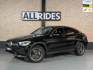 Hoofdafbeelding Mercedes-Benz GLC Mercedes-Benz GLC-klasse Coupé 300e 4MATIC Business Solution AMG | sfeerverlichting | keyless | Camera | DAB