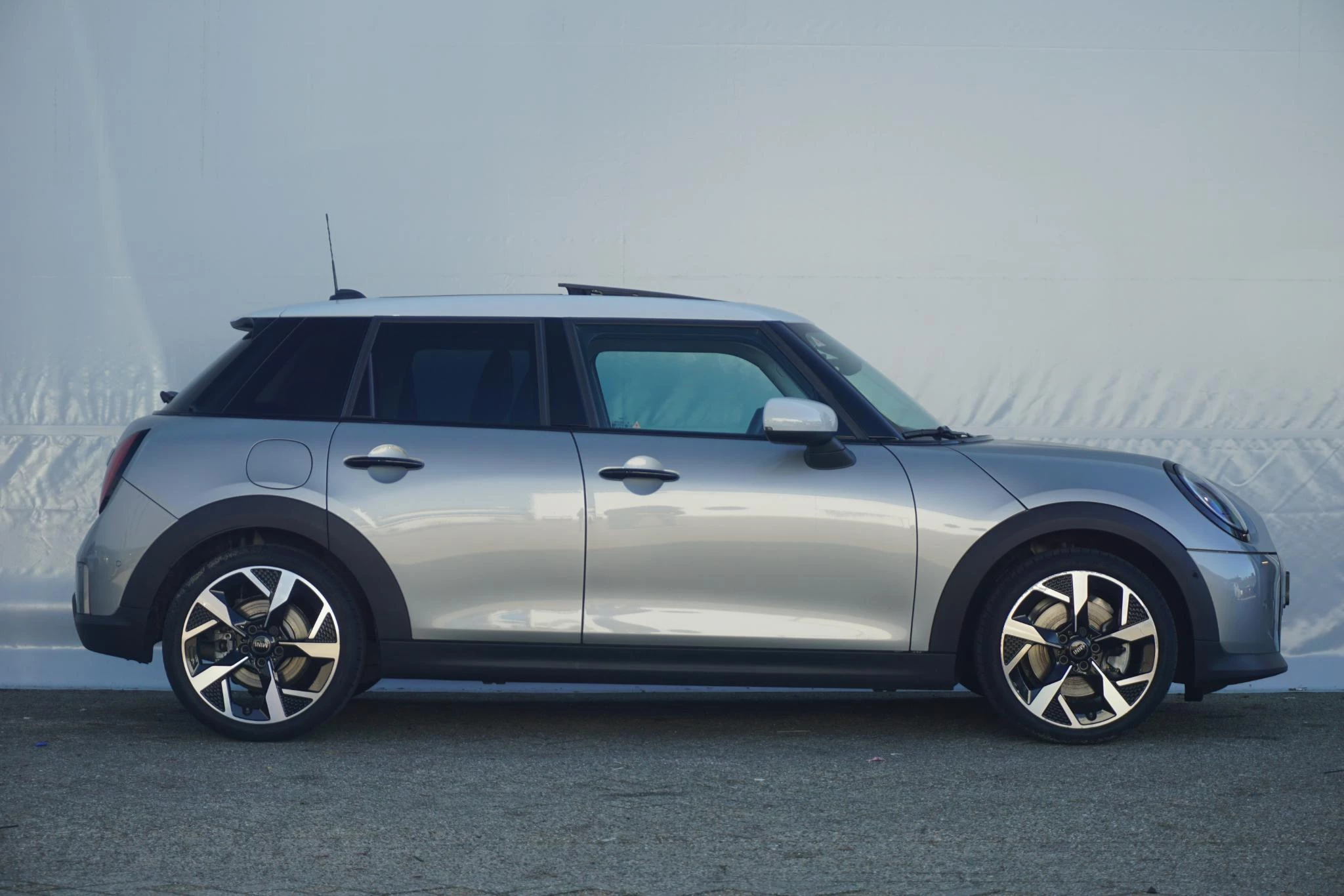 Hoofdafbeelding MINI 5-deurs