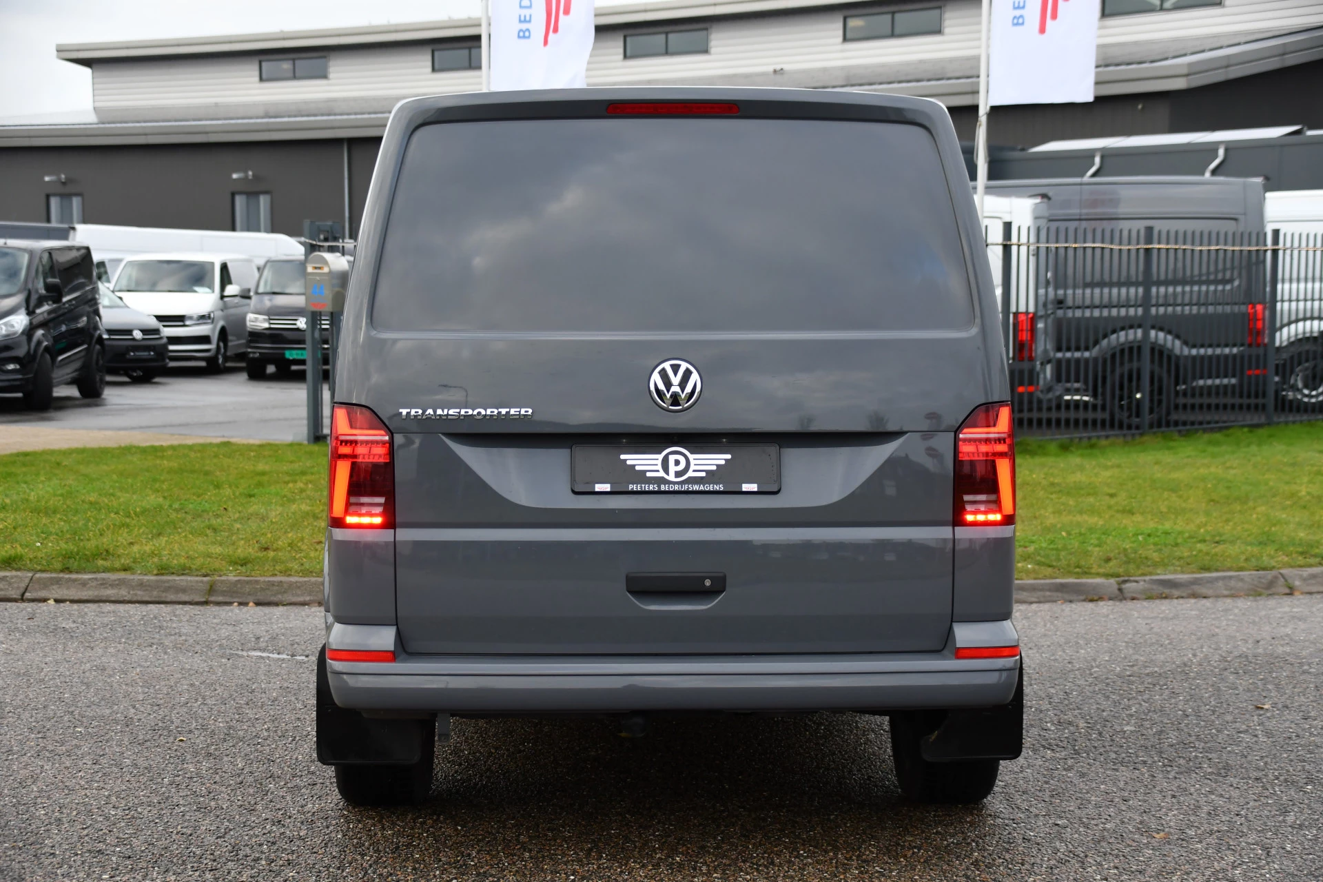 Hoofdafbeelding Volkswagen Transporter