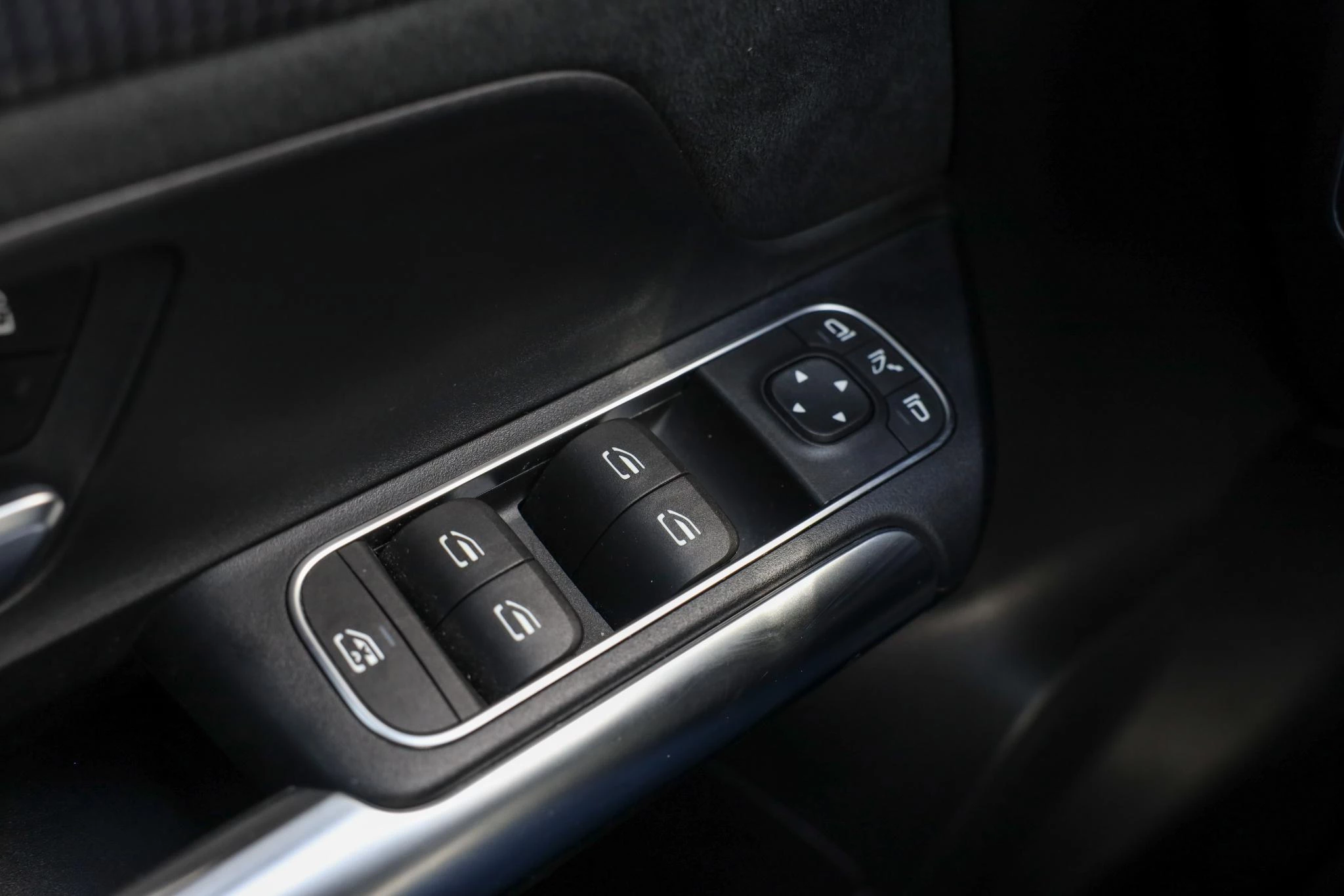 Hoofdafbeelding Mercedes-Benz EQA
