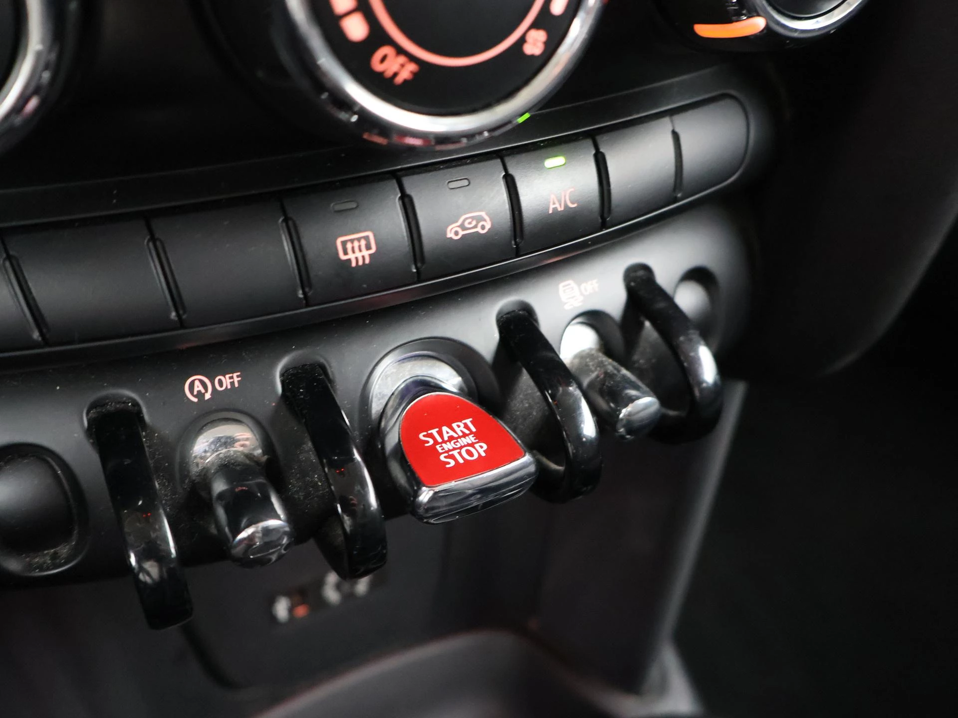 Hoofdafbeelding MINI One