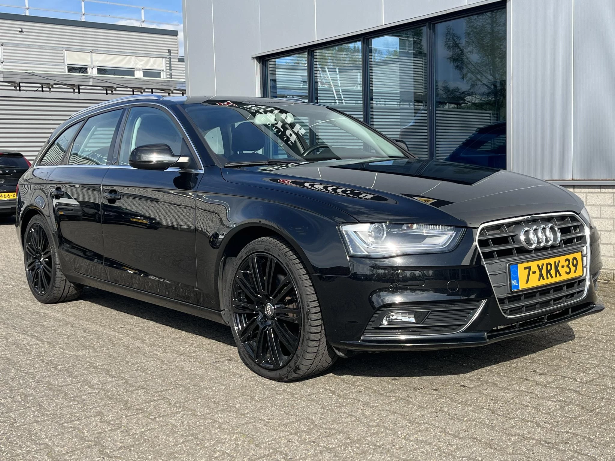 Hoofdafbeelding Audi A4