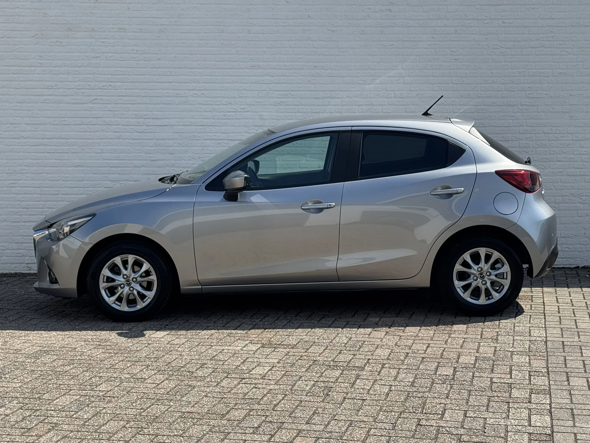 Hoofdafbeelding Mazda 2