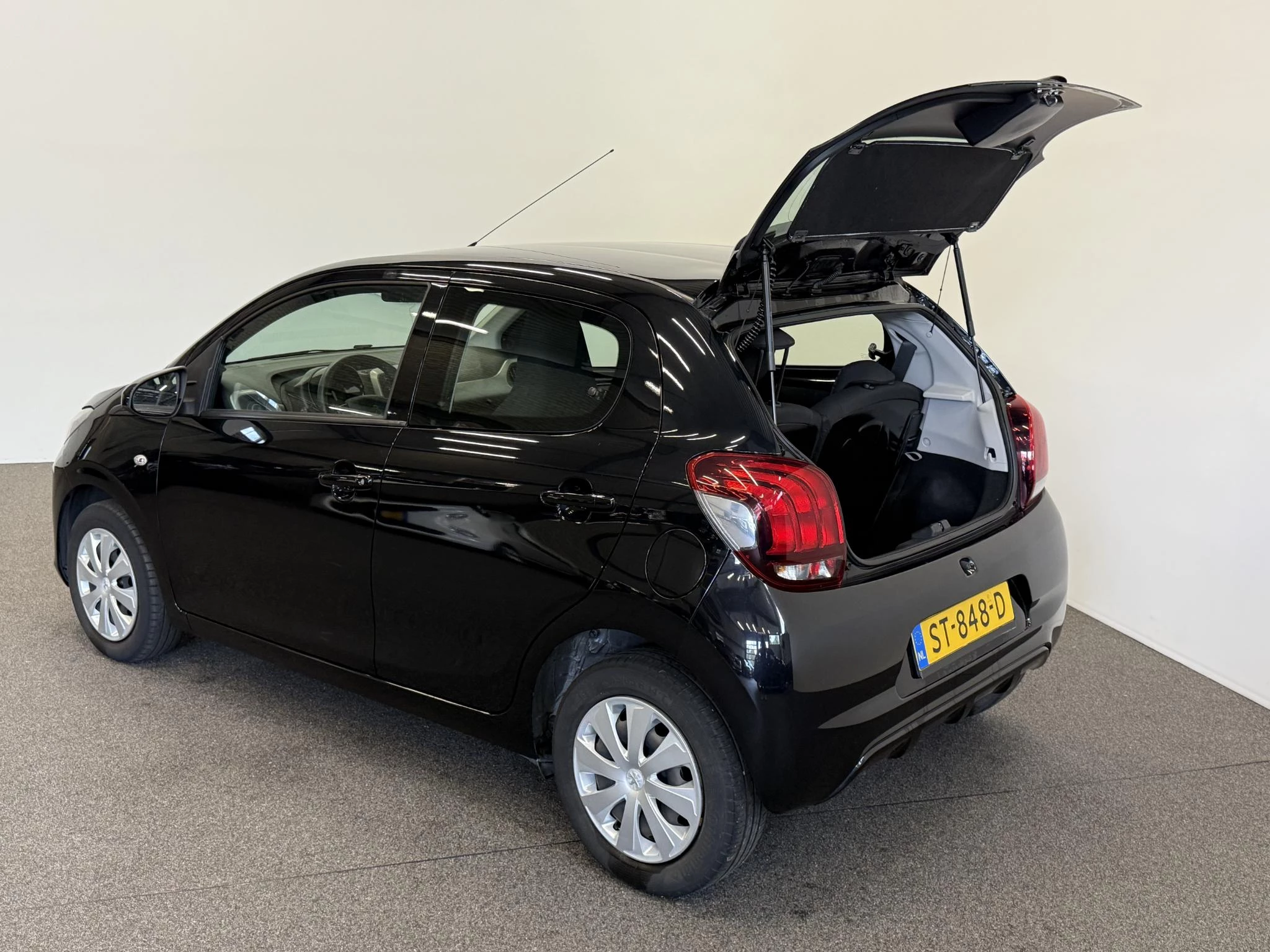Hoofdafbeelding Peugeot 108