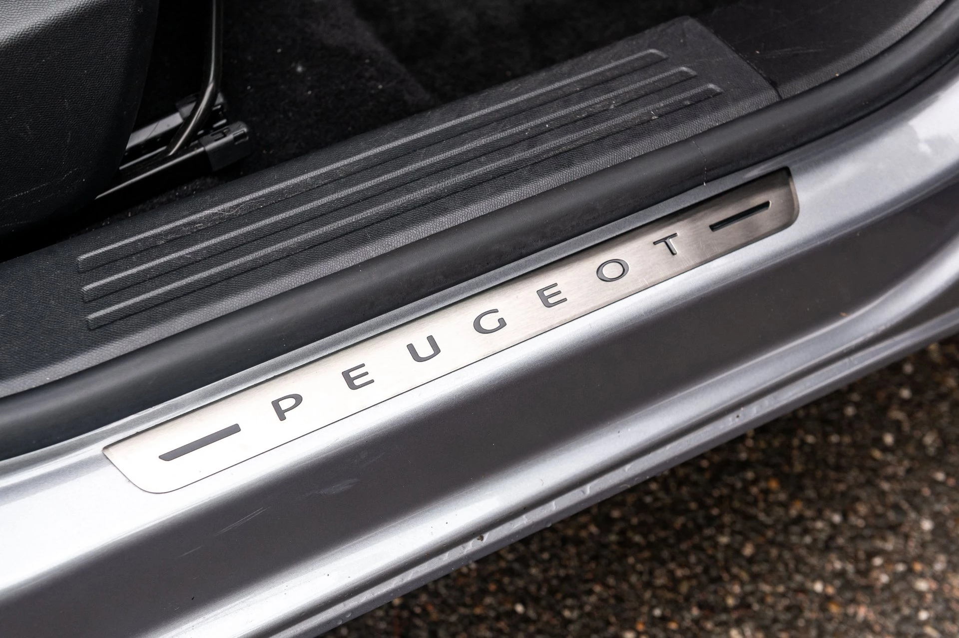 Hoofdafbeelding Peugeot e-2008