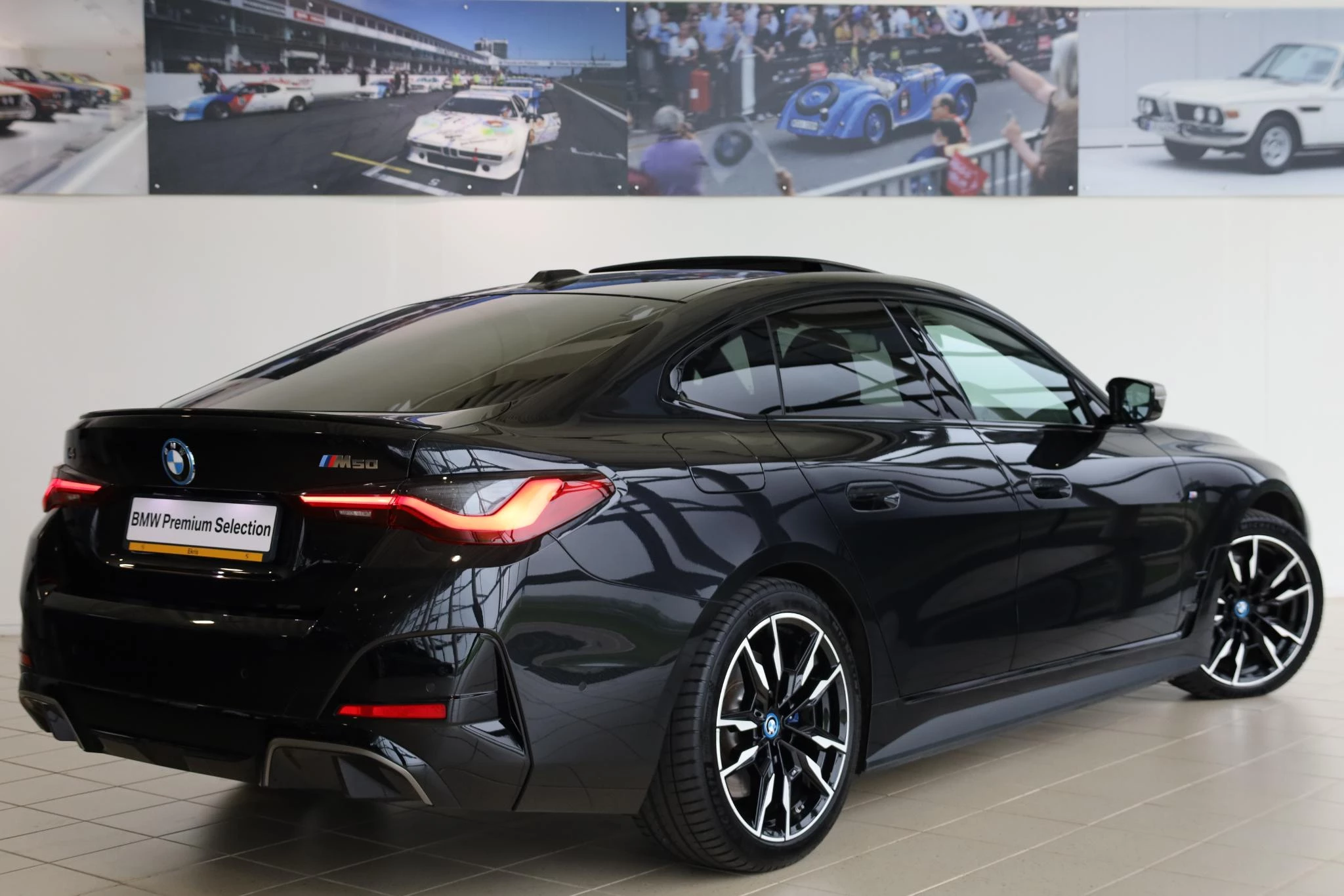 Hoofdafbeelding BMW i4
