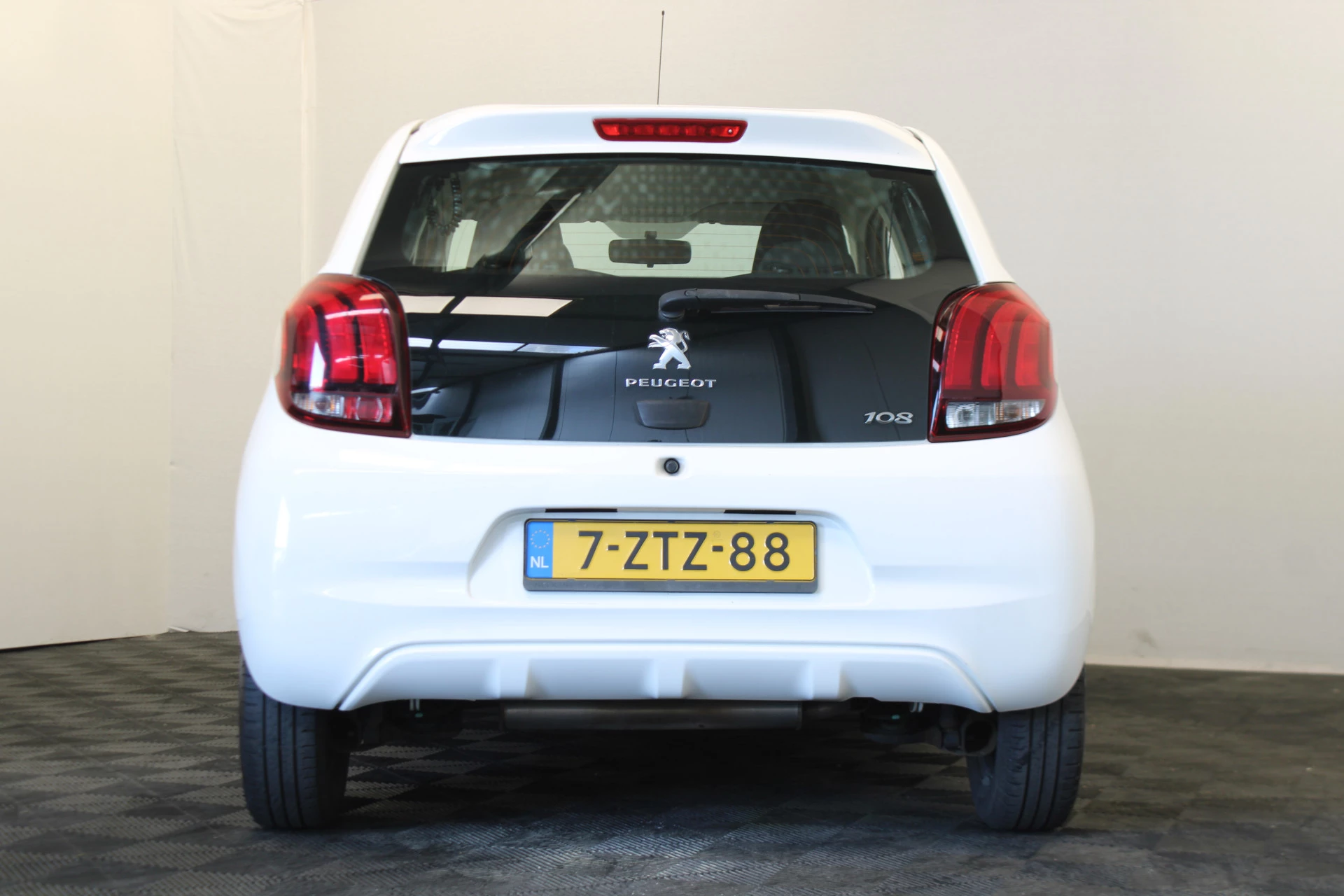 Hoofdafbeelding Peugeot 108
