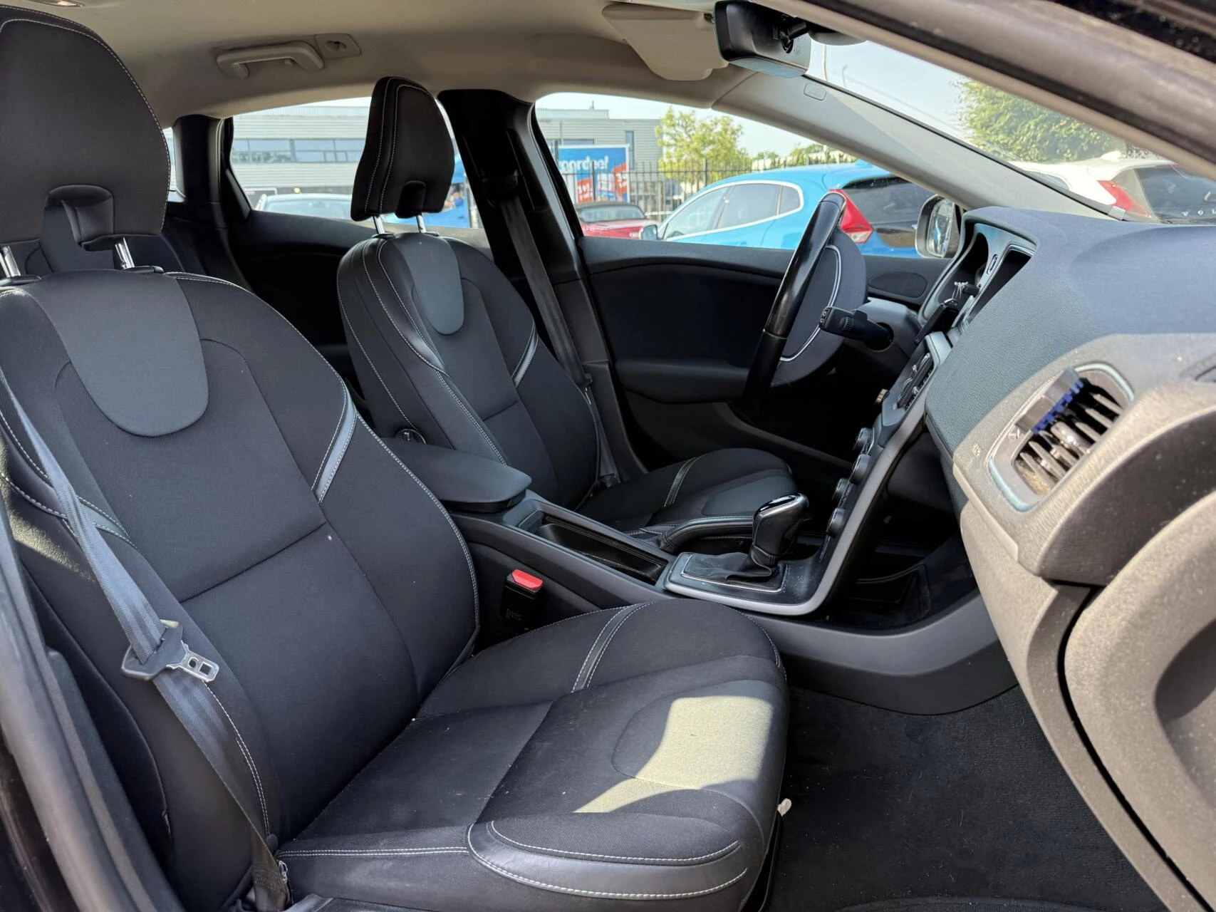 Hoofdafbeelding Volvo V40