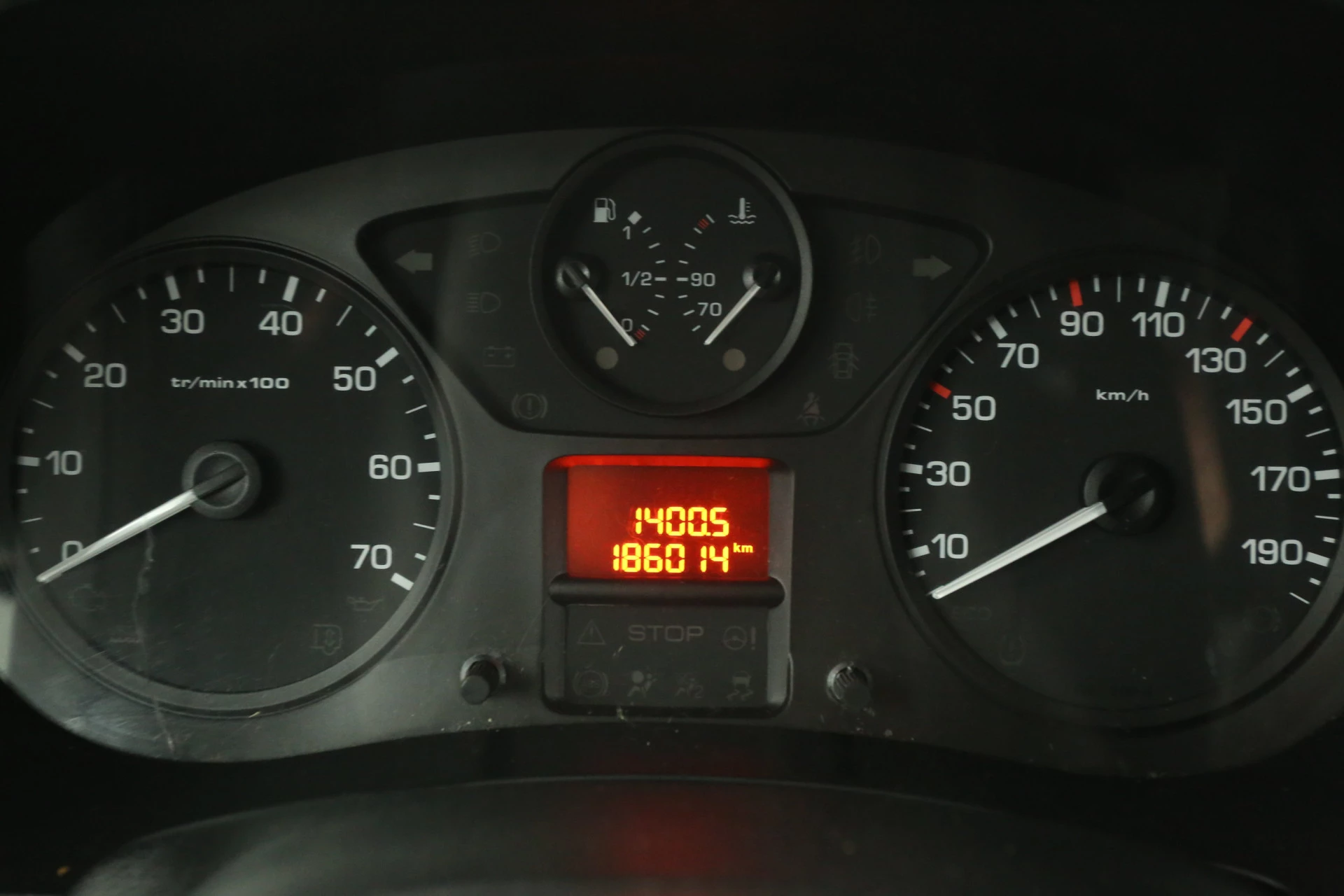 Hoofdafbeelding Peugeot Partner