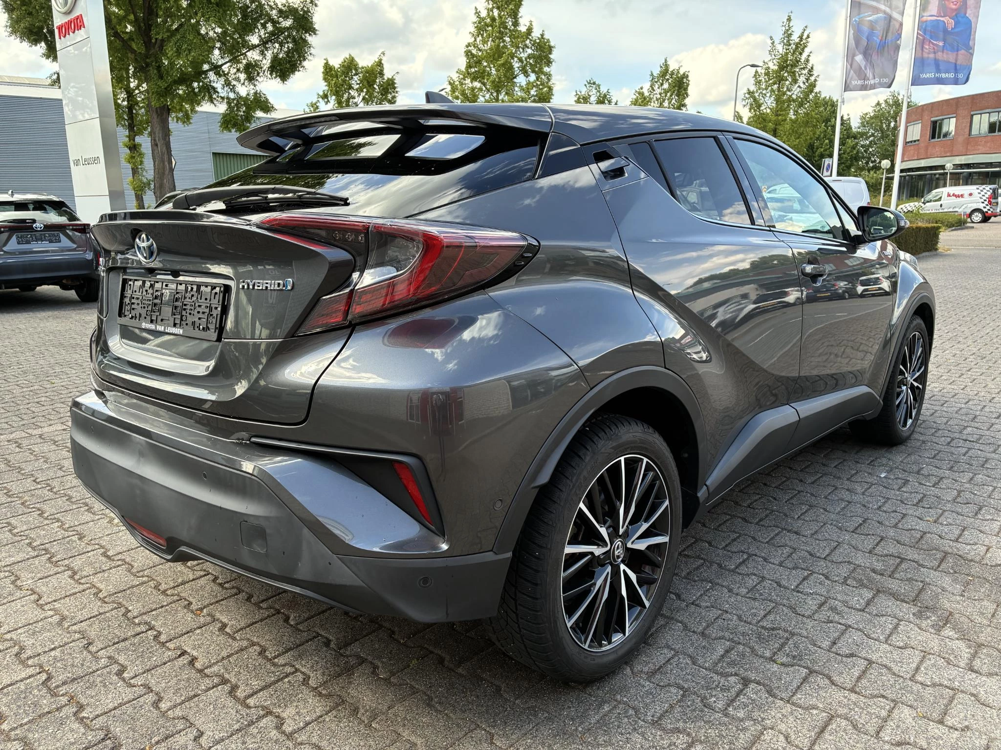 Hoofdafbeelding Toyota C-HR