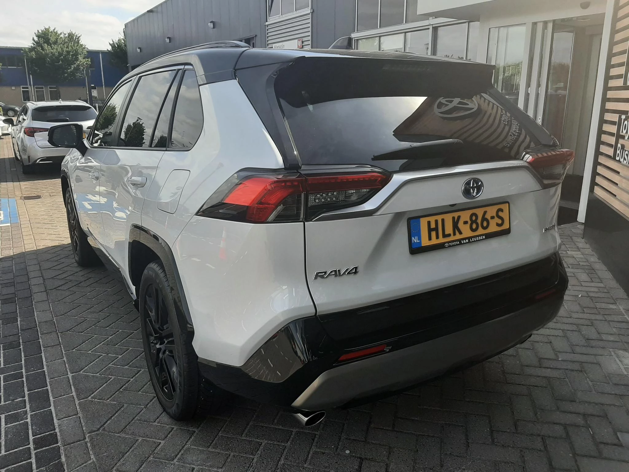 Hoofdafbeelding Toyota RAV4