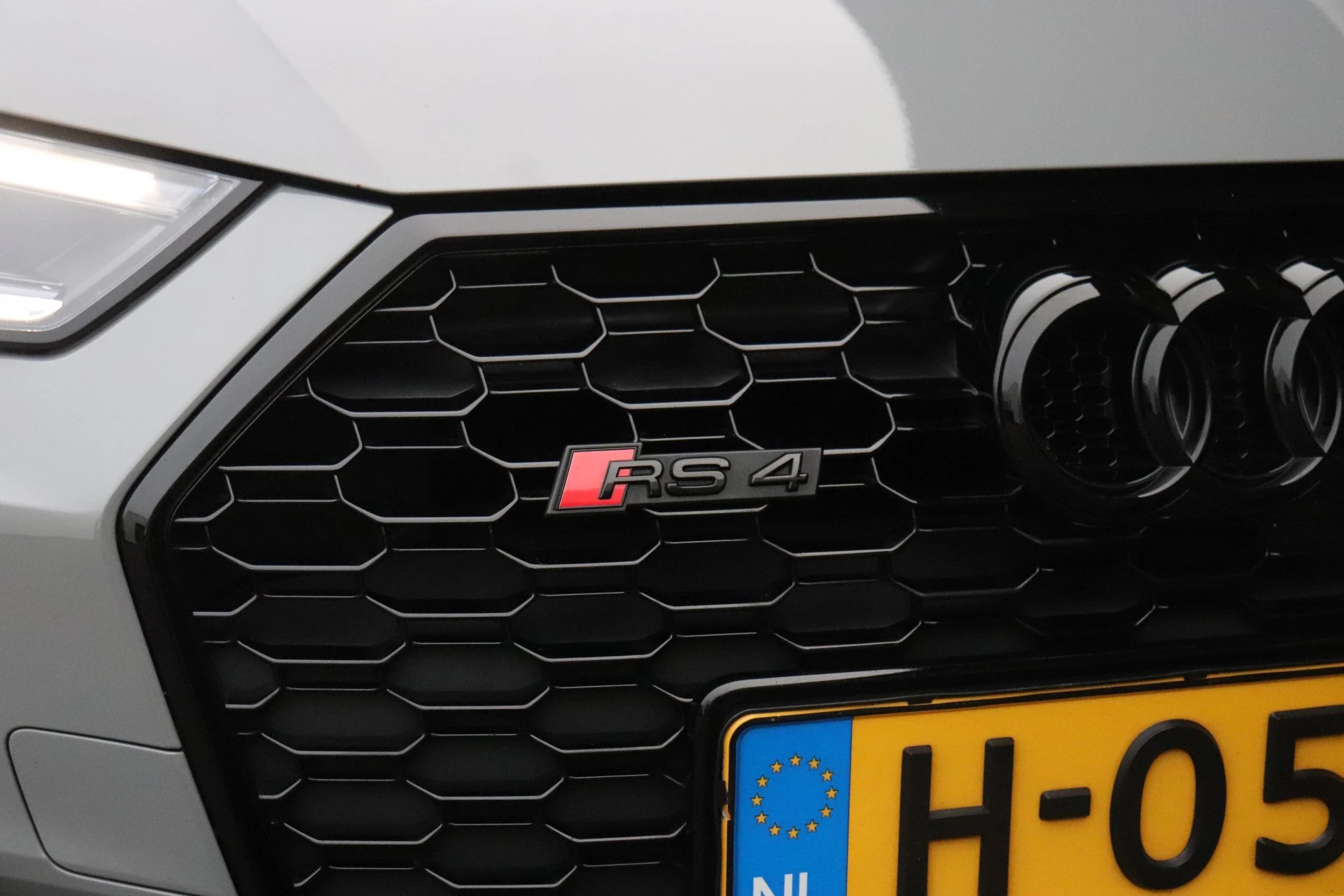 Hoofdafbeelding Audi RS4