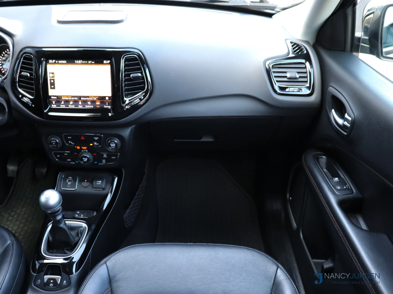 Hoofdafbeelding Jeep Compass