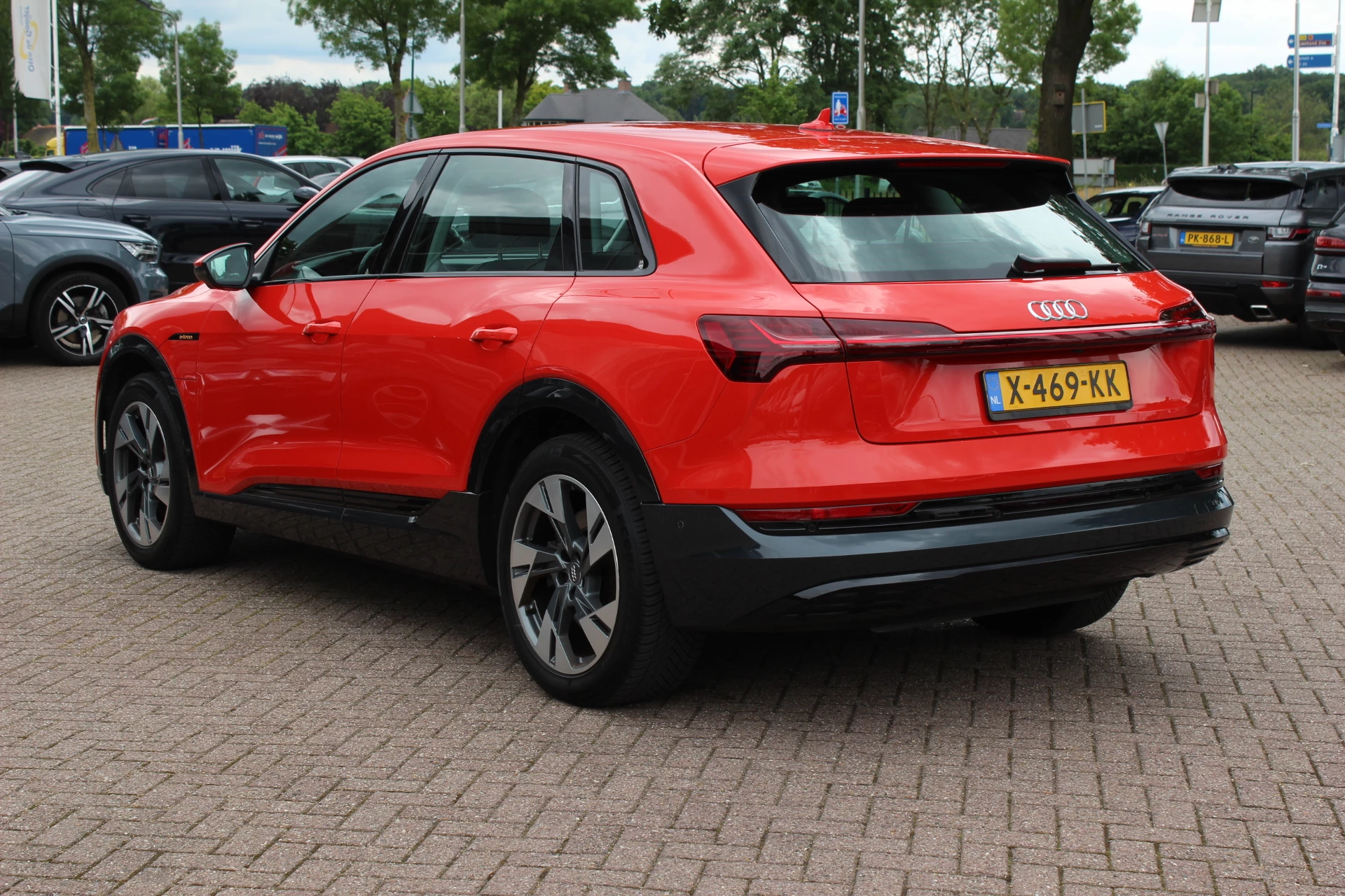 Hoofdafbeelding Audi e-tron