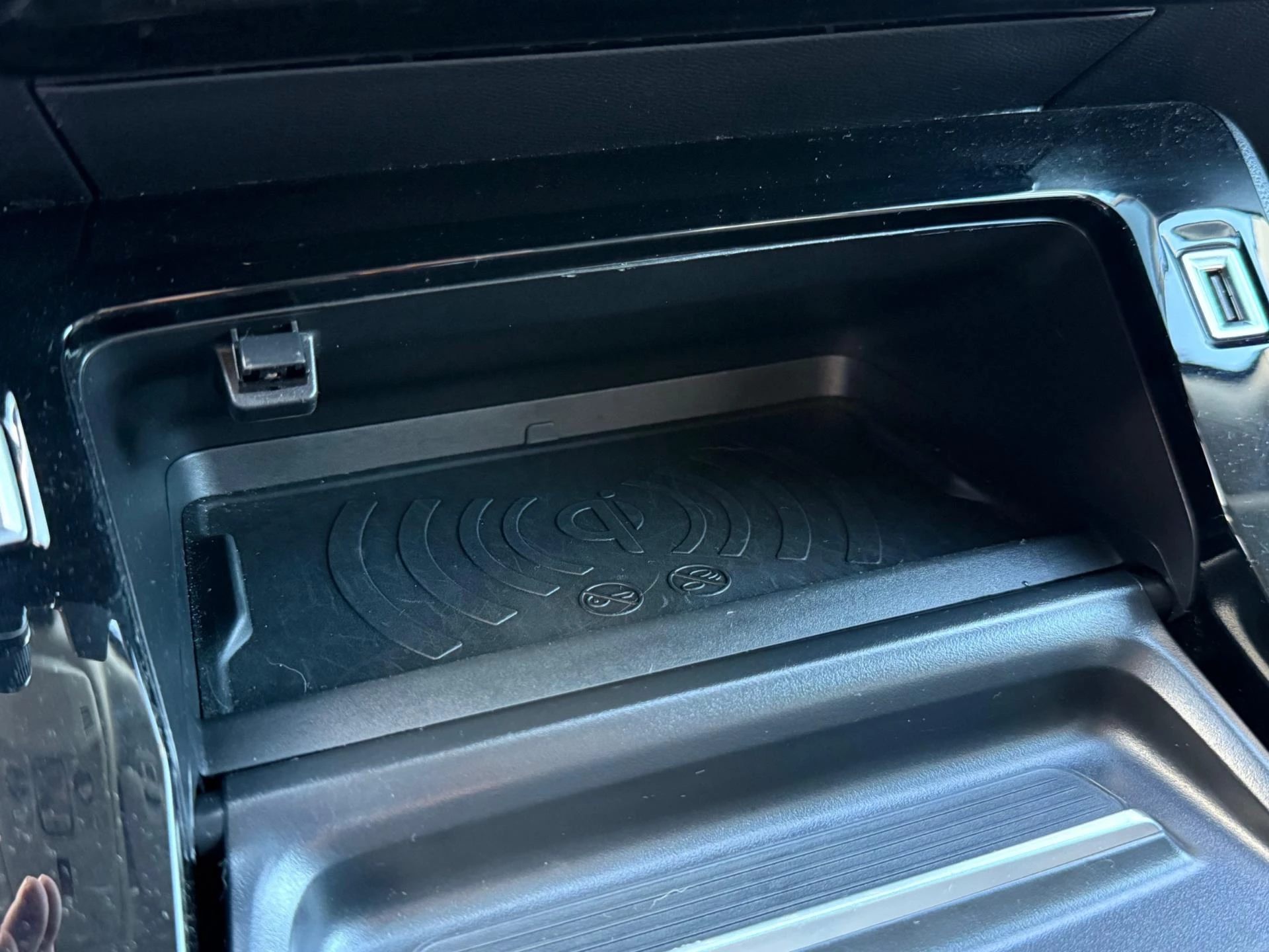 Hoofdafbeelding Peugeot e-2008