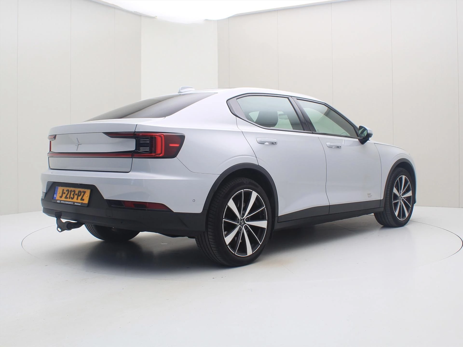 Hoofdafbeelding Polestar 2