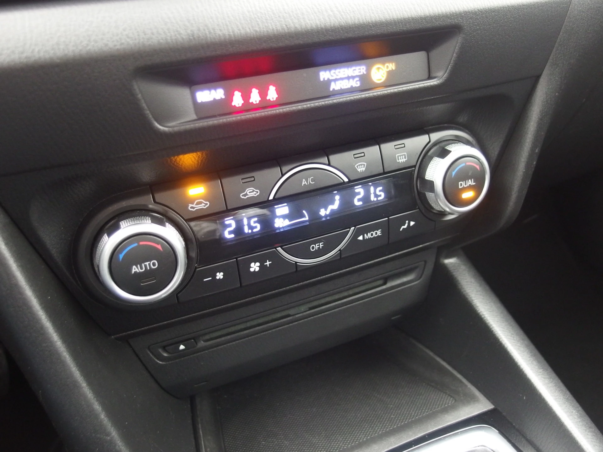 Hoofdafbeelding Mazda 3