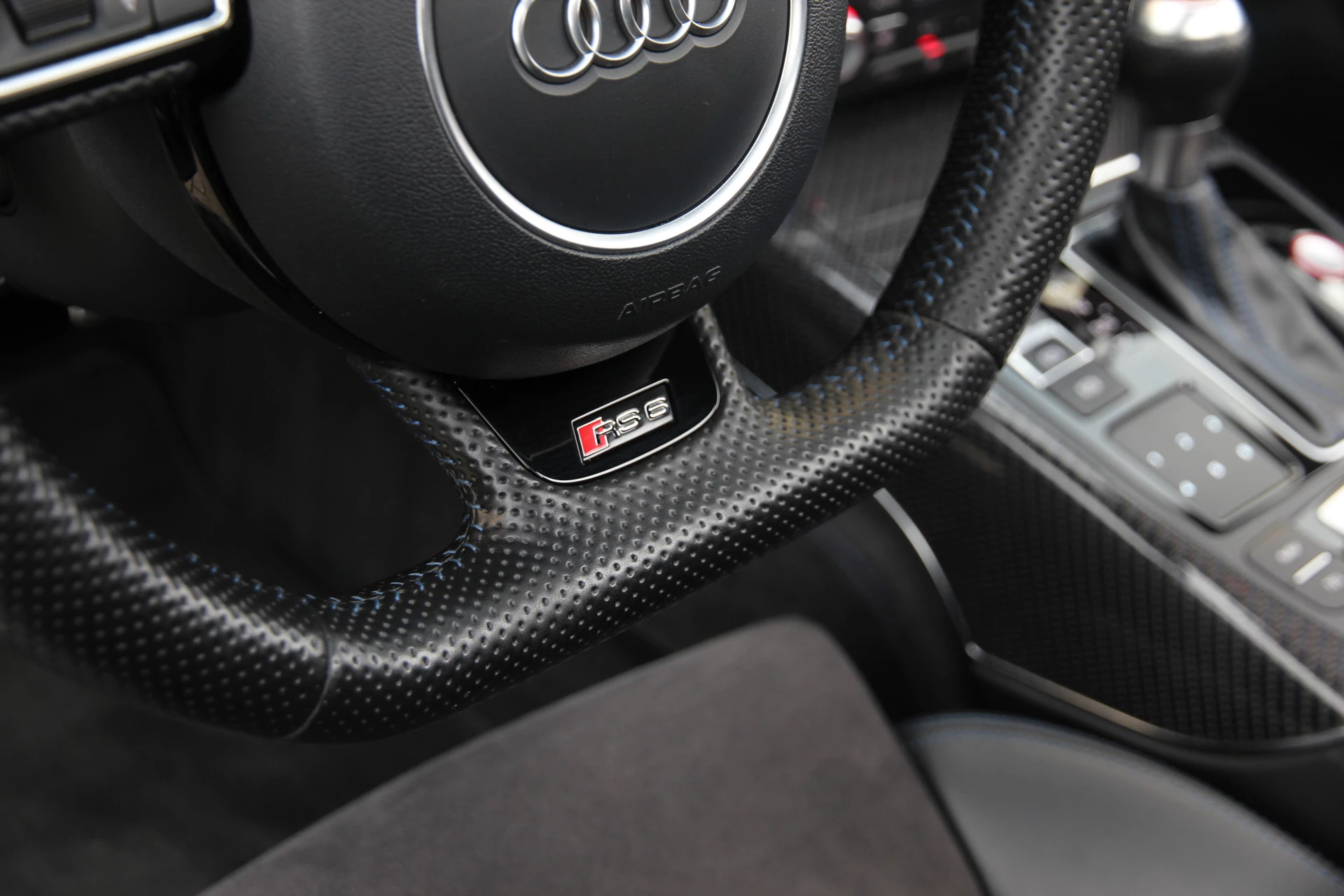 Hoofdafbeelding Audi RS6