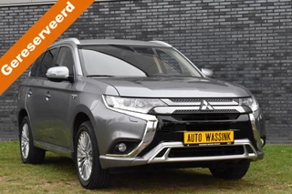 Mitsubishi Outlander 2.4 PHEV Navi/Alcantara-Leder/Camera/Pdc/Standkachel/Trekhaak/Etc.!