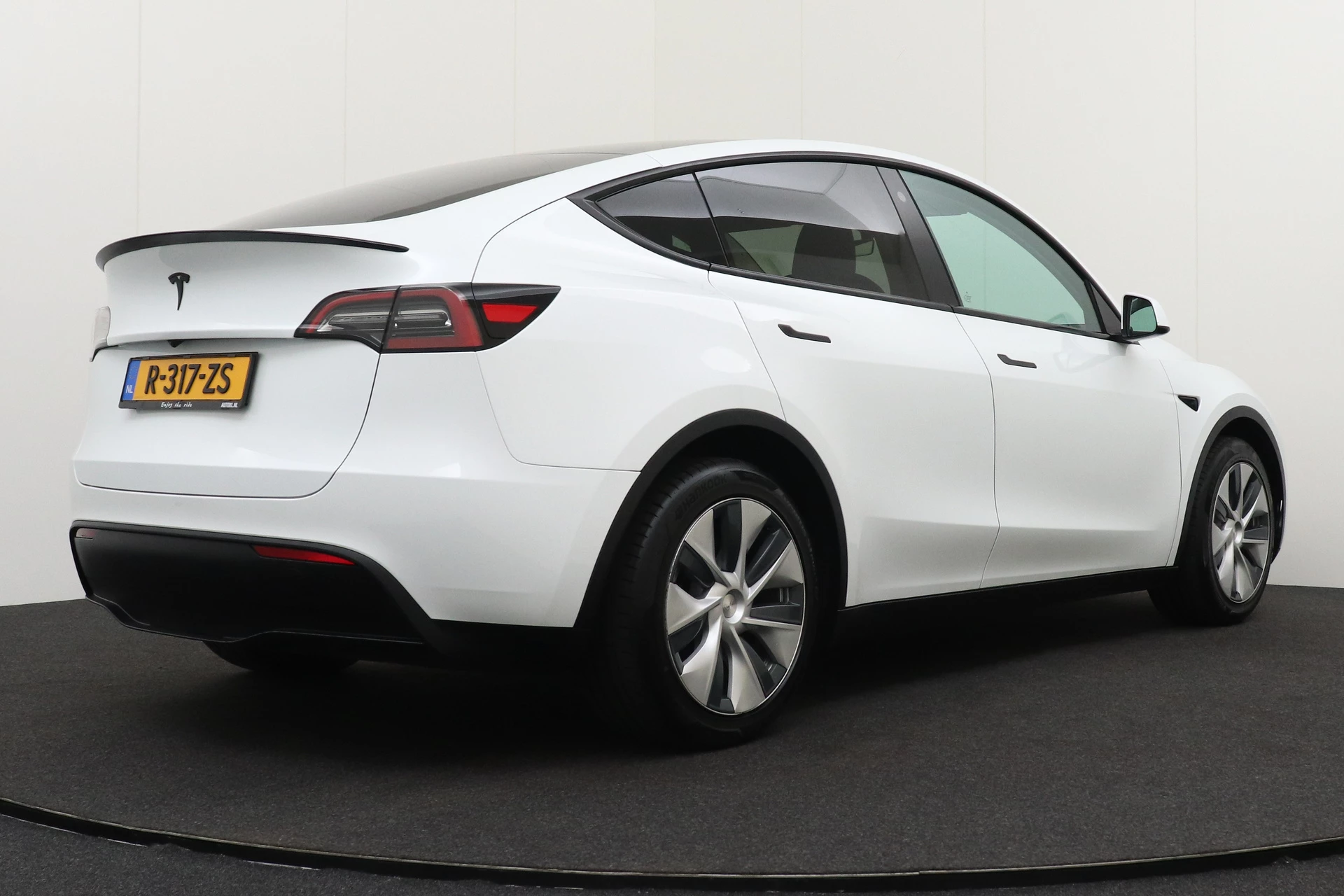 Hoofdafbeelding Tesla Model Y