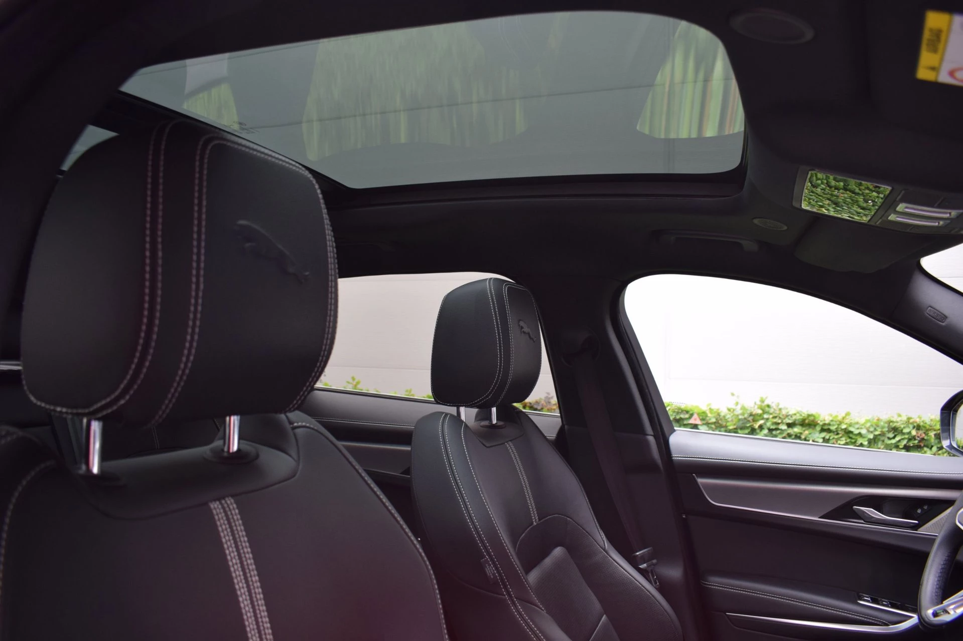 Hoofdafbeelding Jaguar F-PACE