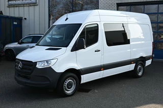 Hoofdafbeelding Mercedes-Benz Sprinter Mercedes-Benz Sprinter 317 CDI L2H2 PTO, Geveerde stoel, Standkachel, MBUX met navigatie en camera