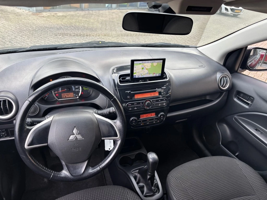 Hoofdafbeelding Mitsubishi Space Star