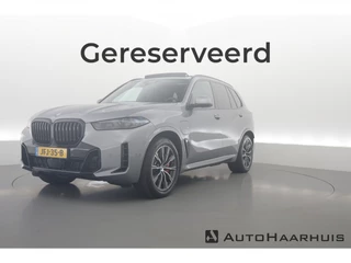 BMW X5 xDrive50e M Sport Pro | Iconic Glow | | Pano | Soft Close | HUD | Luchtvering | Harman Kardon | Elek. Trekhaak |