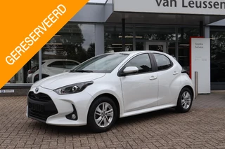 Toyota Yaris 1.5 HYBRID 115 STOELVERW. APPLE/ANDROID LM-VELGEN CLIMA AD-CRUISE