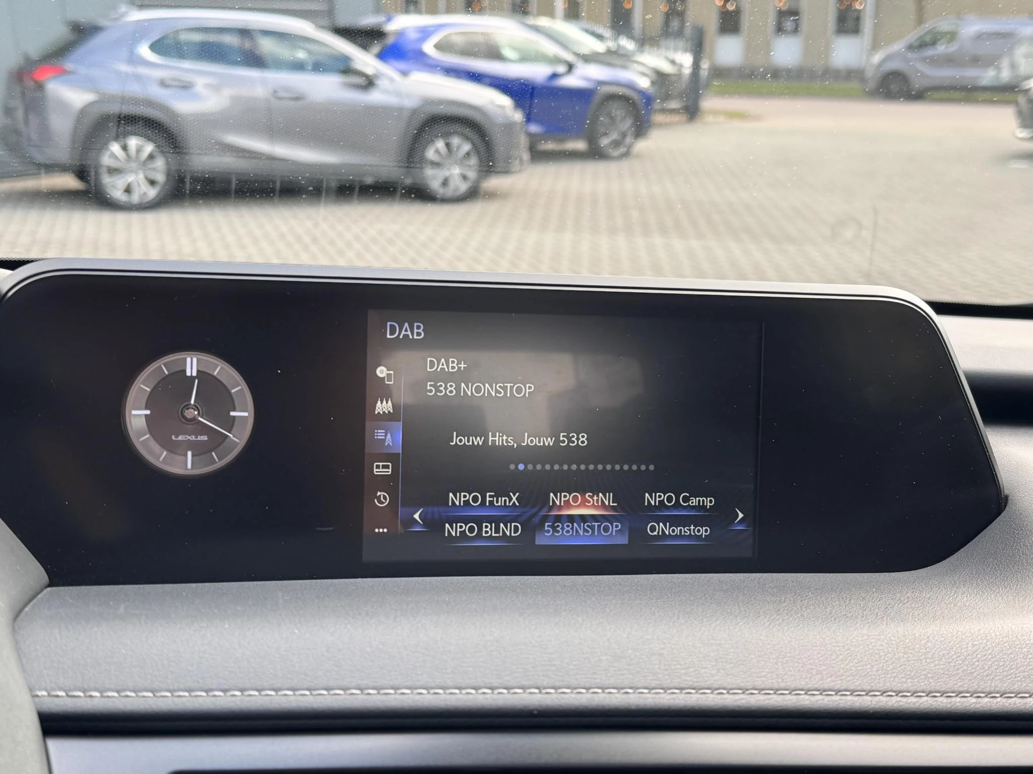 Hoofdafbeelding Lexus UX