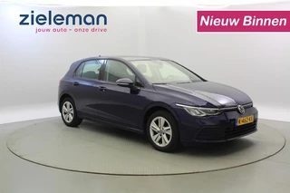 Volkswagen Golf 1.0 TSI Life - CarPlay. Adapt. Cruise, Digitaal Cockpit, Stoelverw.