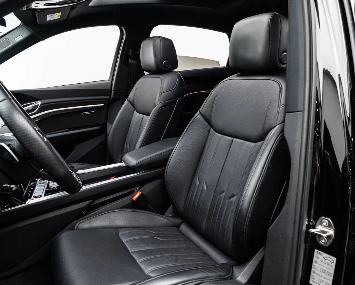 Hoofdafbeelding Audi e-tron