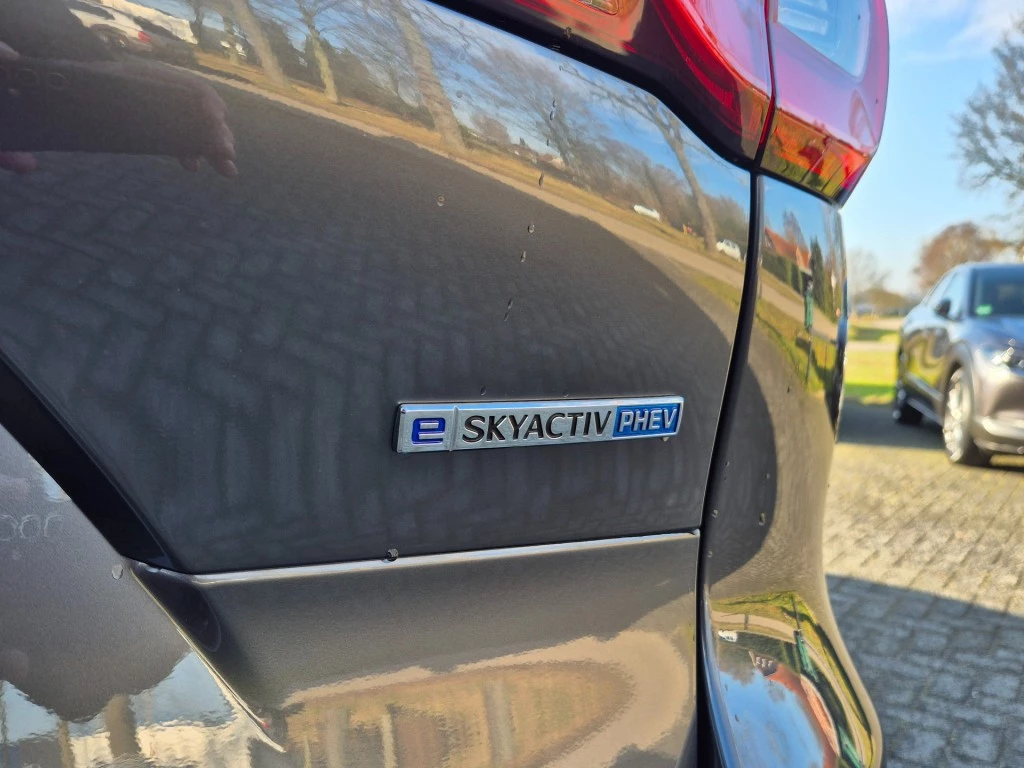 Hoofdafbeelding Mazda CX-60