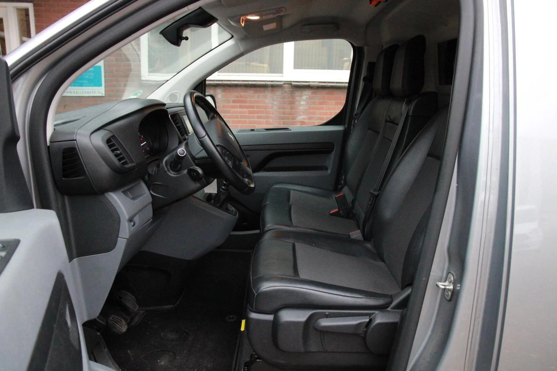 Hoofdafbeelding Peugeot Expert