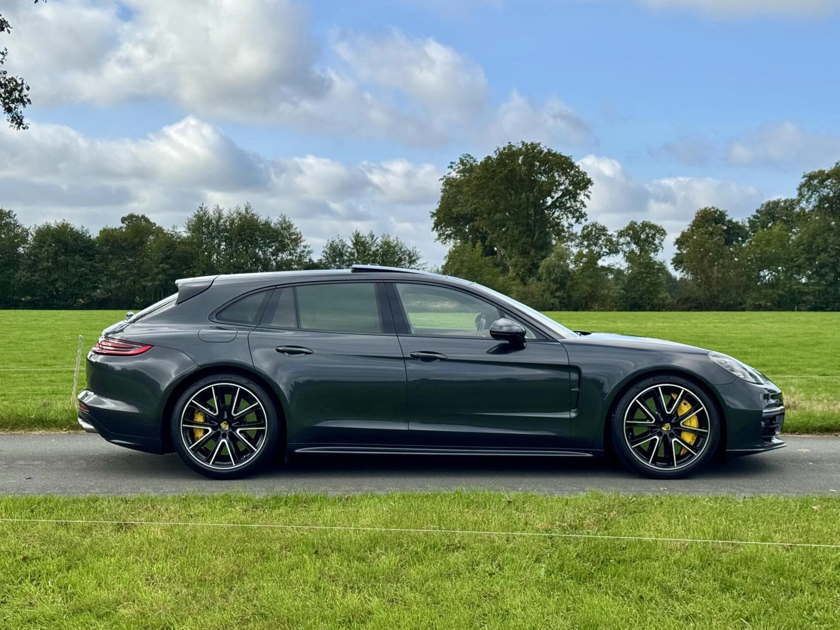 Hoofdafbeelding Porsche Panamera