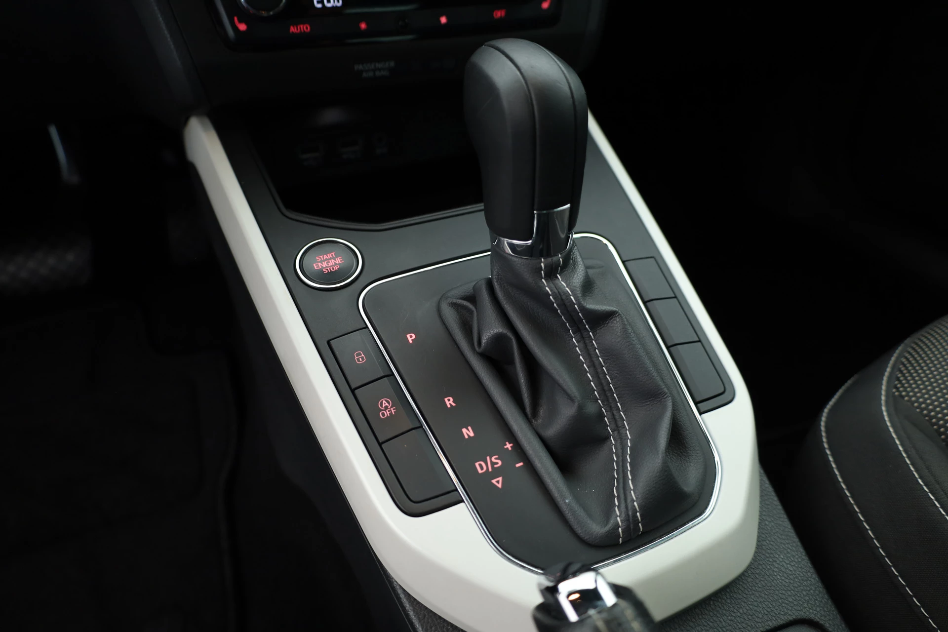 Hoofdafbeelding SEAT Arona