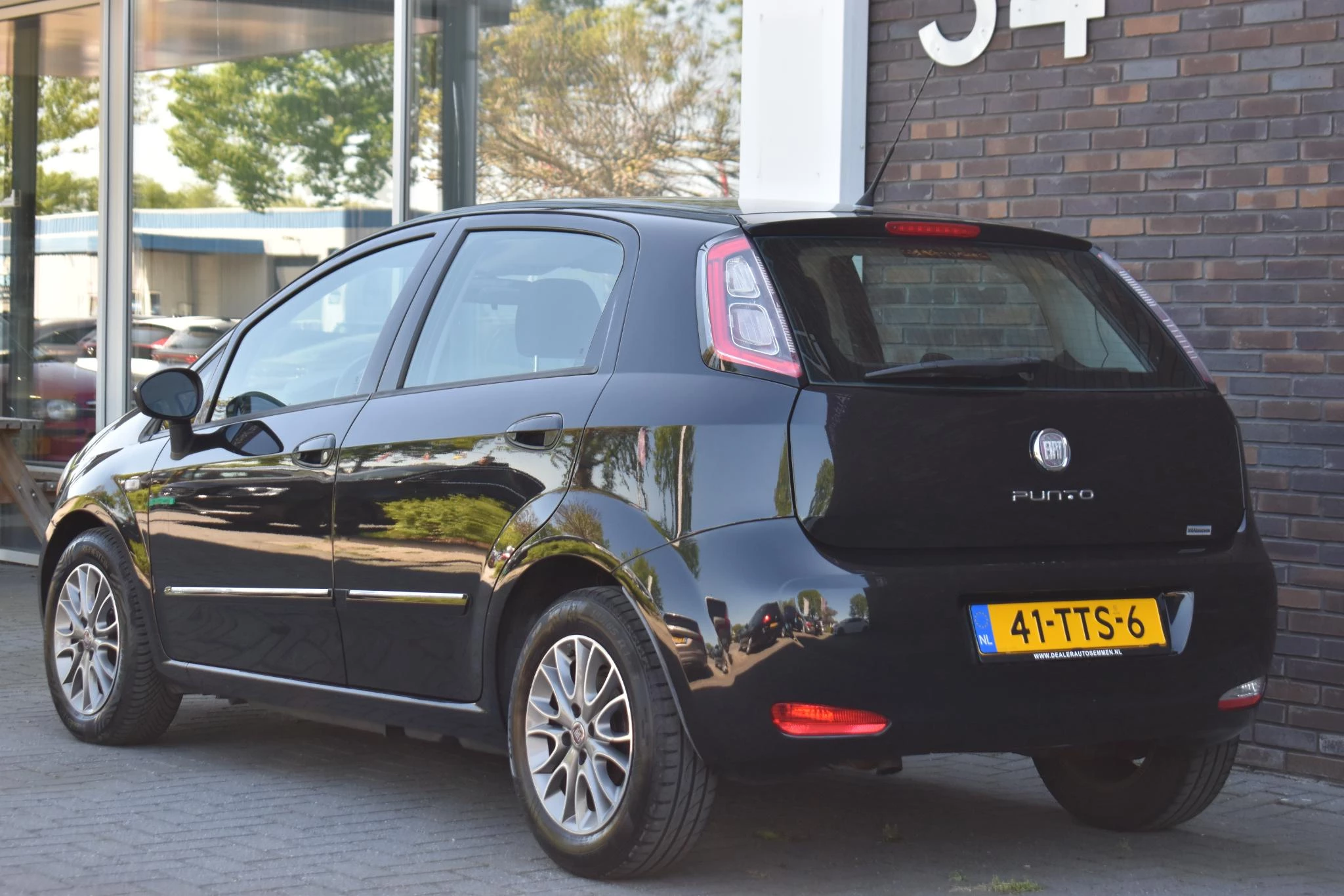 Hoofdafbeelding Fiat Punto