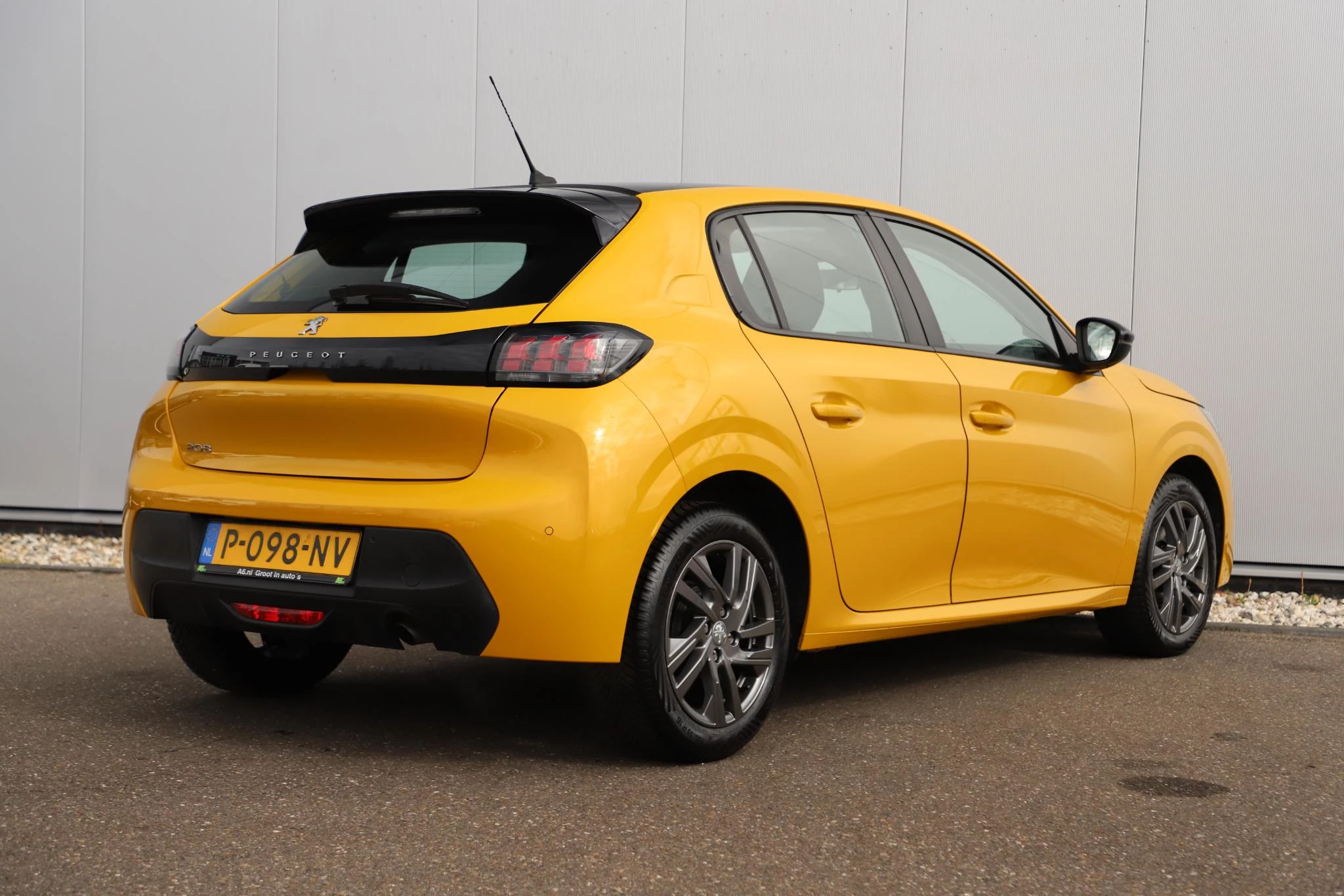 Hoofdafbeelding Peugeot 208