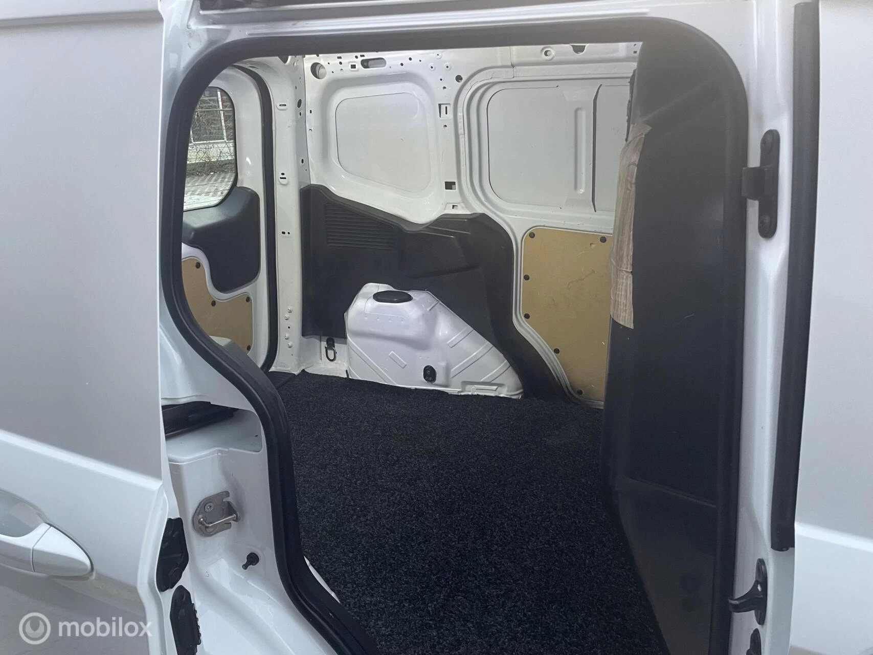 Hoofdafbeelding Ford Transit Courier