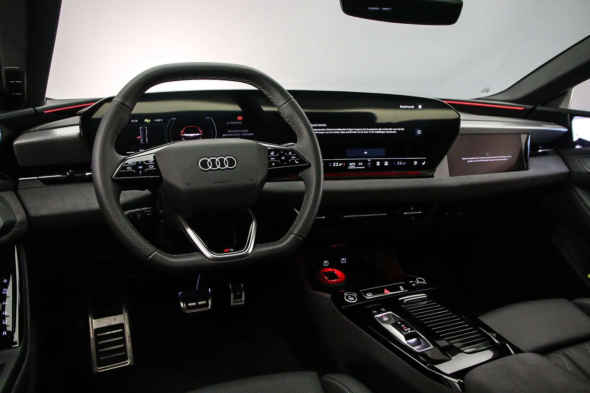 Hoofdafbeelding Audi A6 Avant e-tron