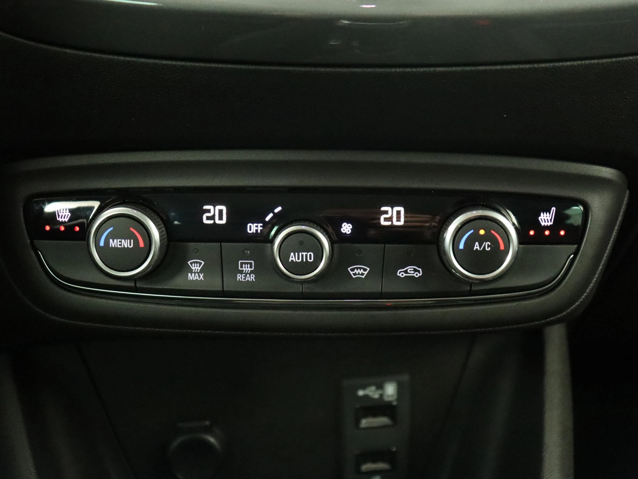 Hoofdafbeelding Opel Crossland X