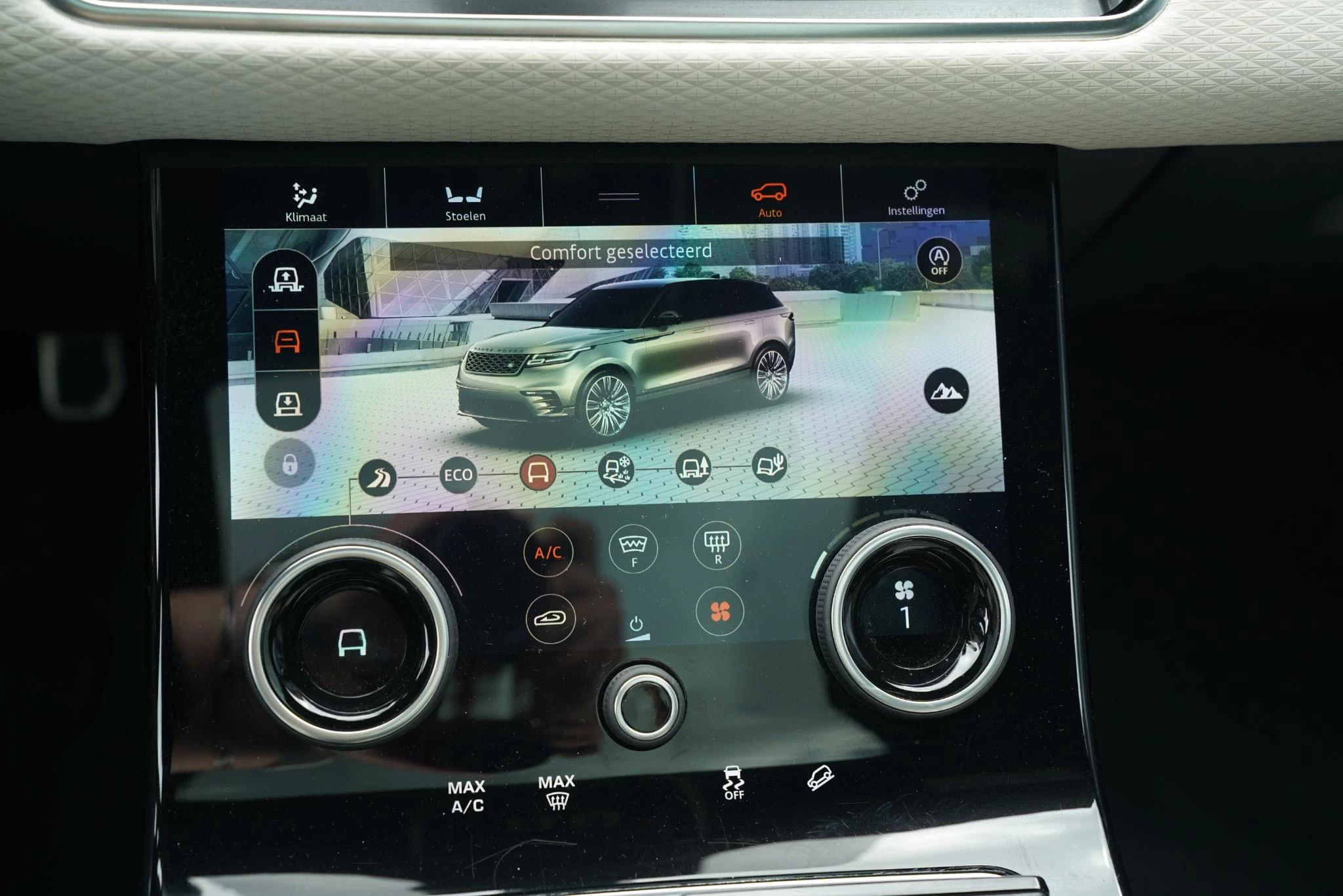 Hoofdafbeelding Land Rover Range Rover Velar