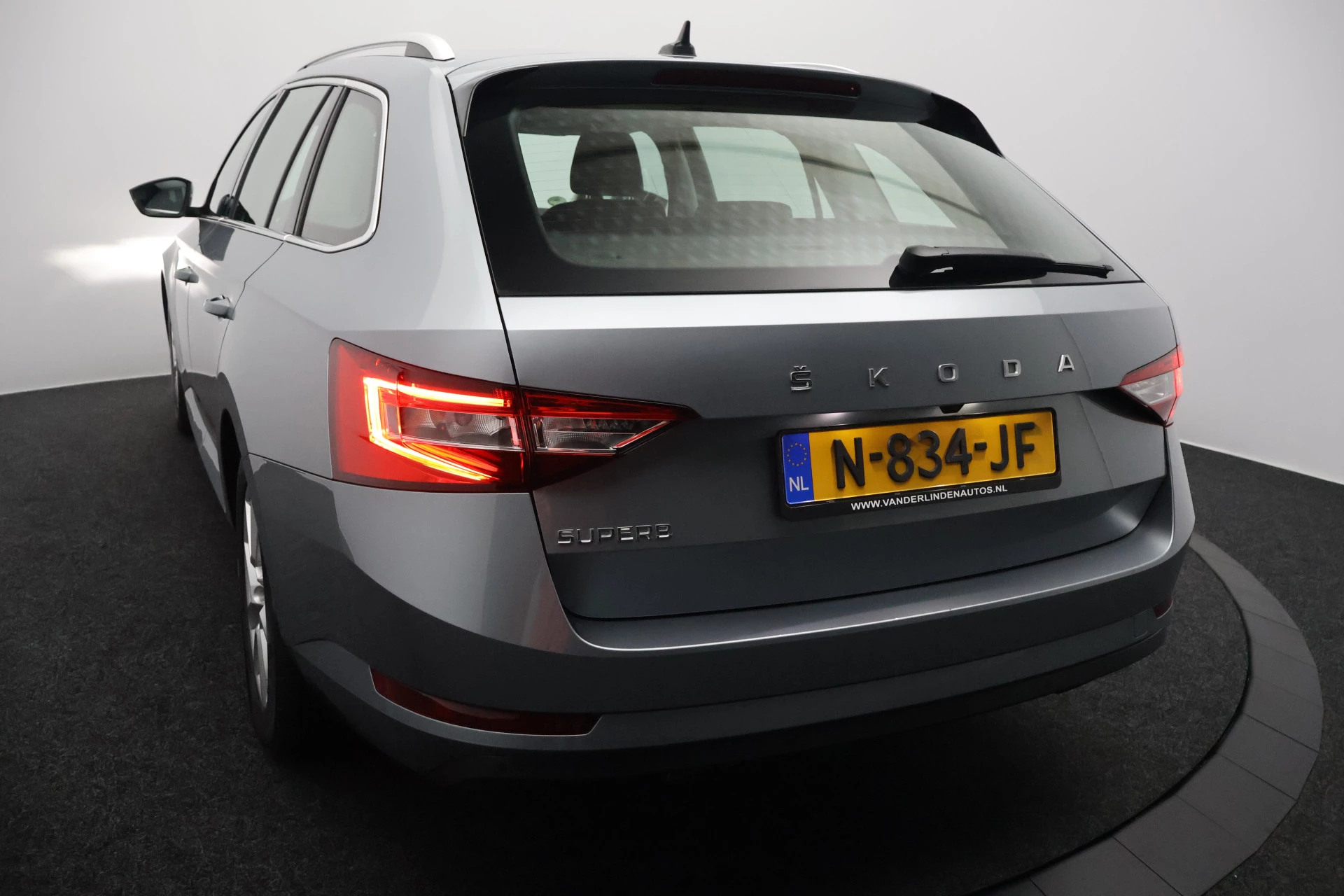 Hoofdafbeelding Škoda Superb