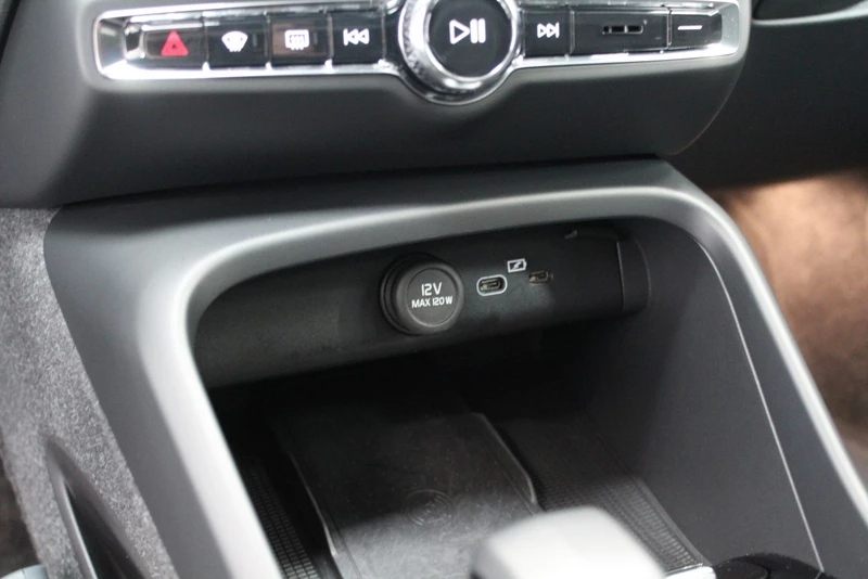 Hoofdafbeelding Volvo C40