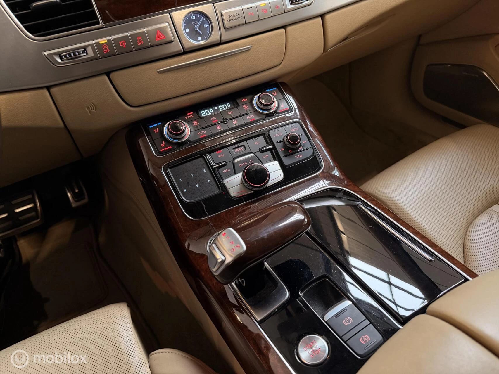 Hoofdafbeelding Audi A8
