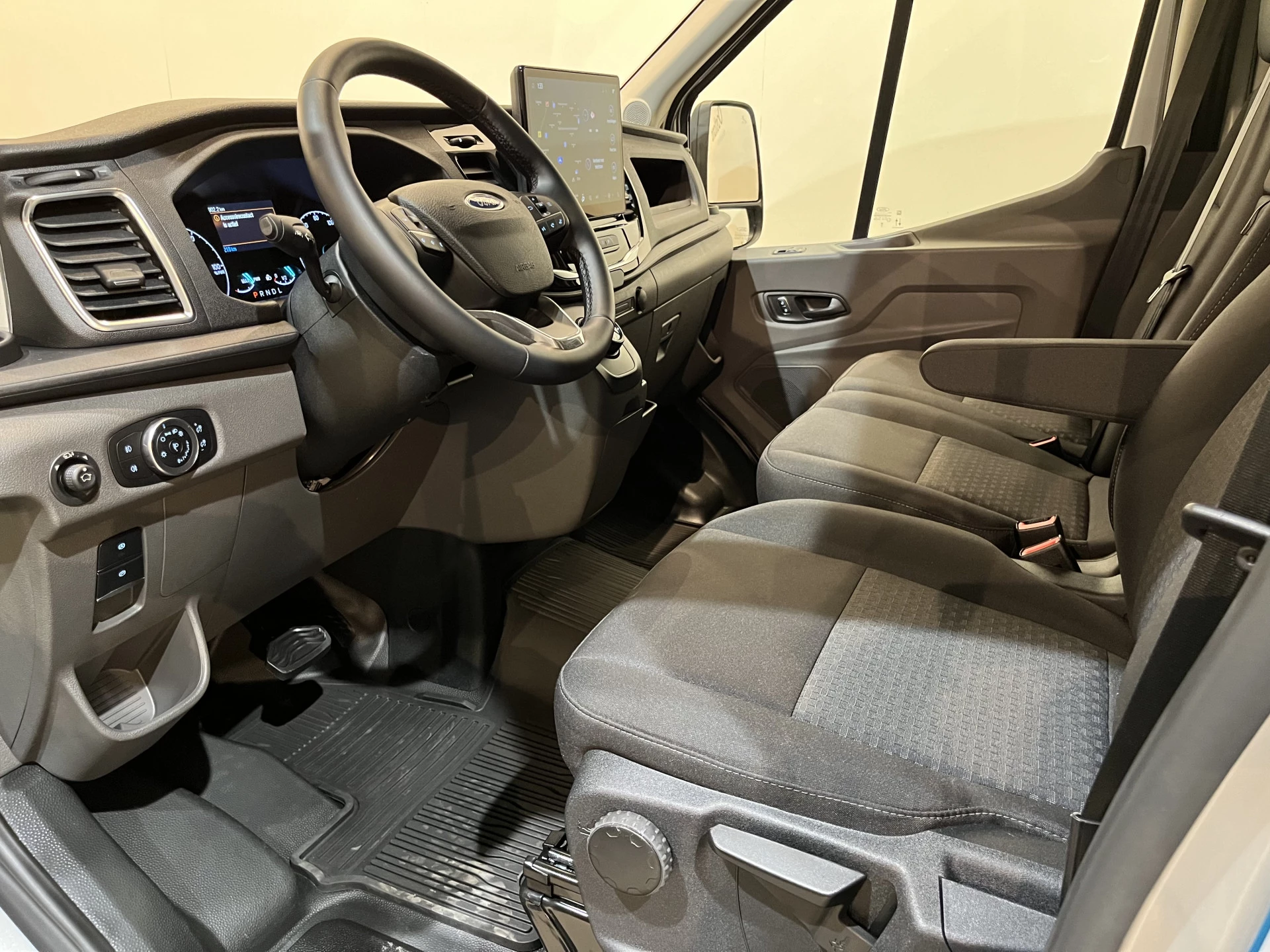 Hoofdafbeelding Ford E-Transit