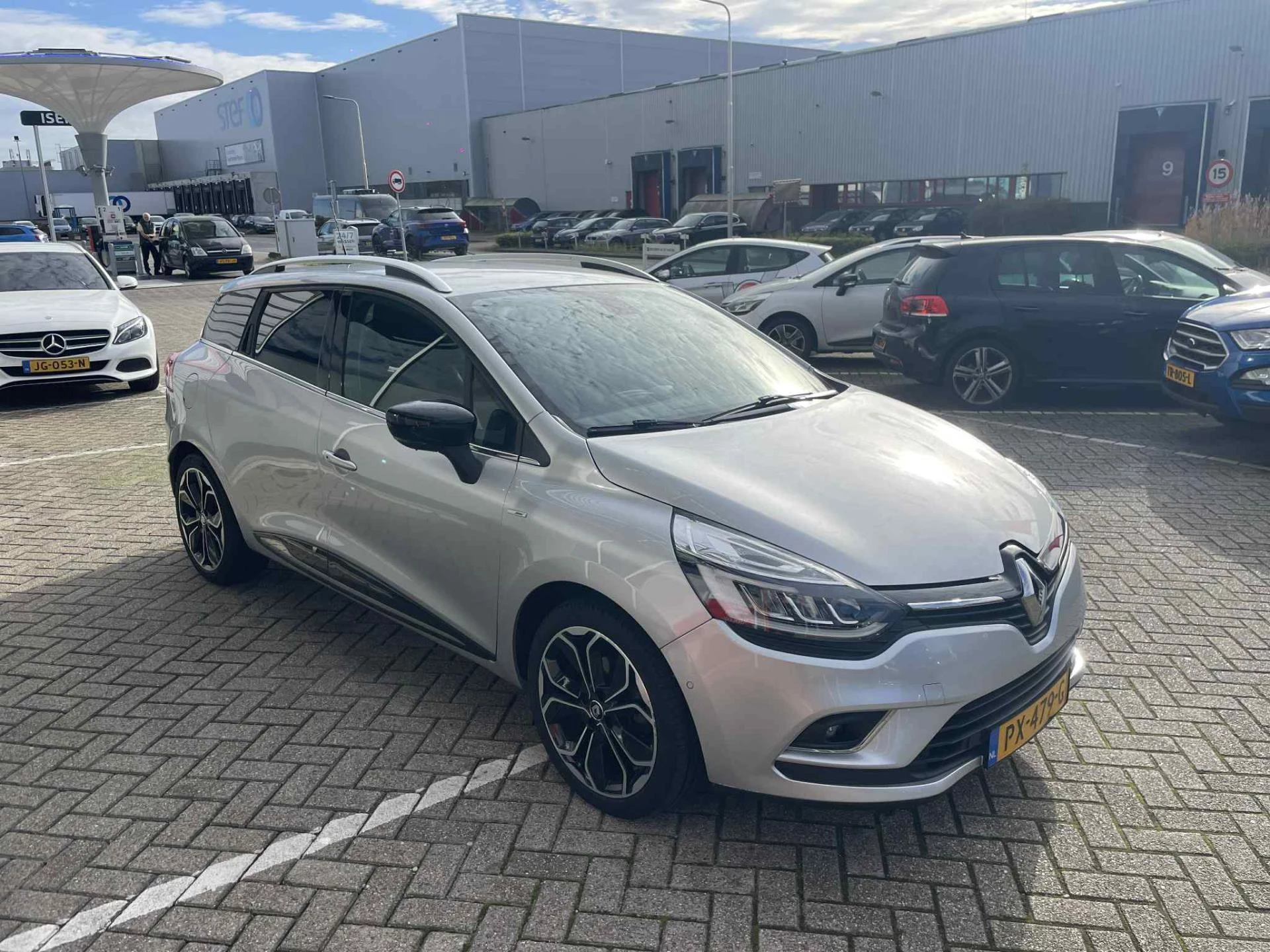 Hoofdafbeelding Renault Clio